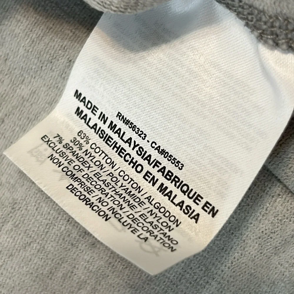 NIKE M hoodie 3/4 zip vest withh kangaroo front pocket